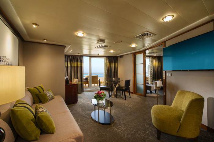 NCL, Norwegian Sun, Owner's Suite 2.jpeg